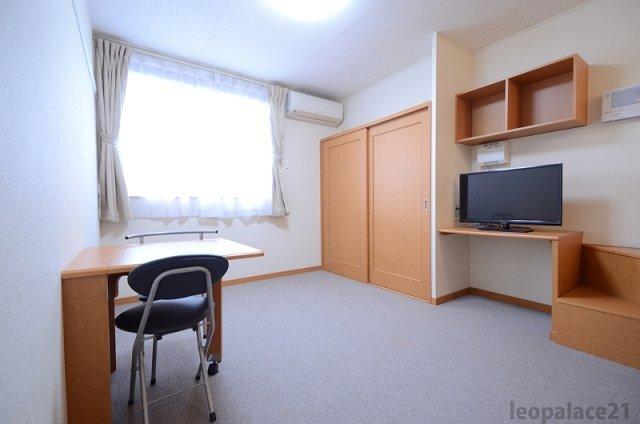 レオパレスエレガンテ大和（204） 部屋画像