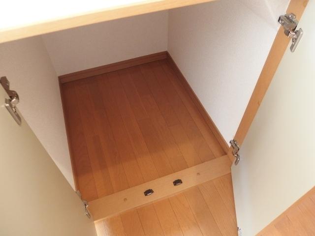 プラッサムコート堂前Ａ（103） 収納