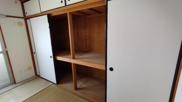 シャトー南（401） 収納