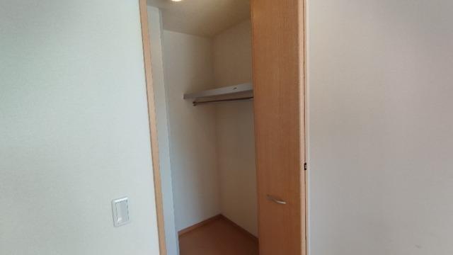 セジュール美川（102） 収納
