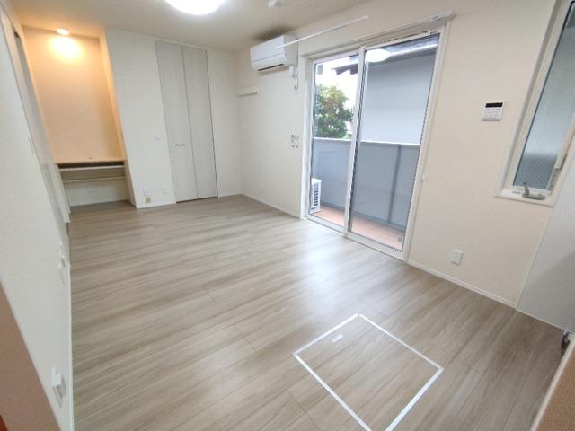 D-room両町（102） リビング