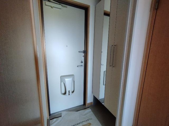 セジュールだいわ（106） 玄関