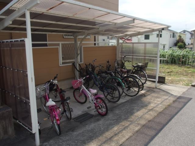 ファミール高畑（202） 部屋画像