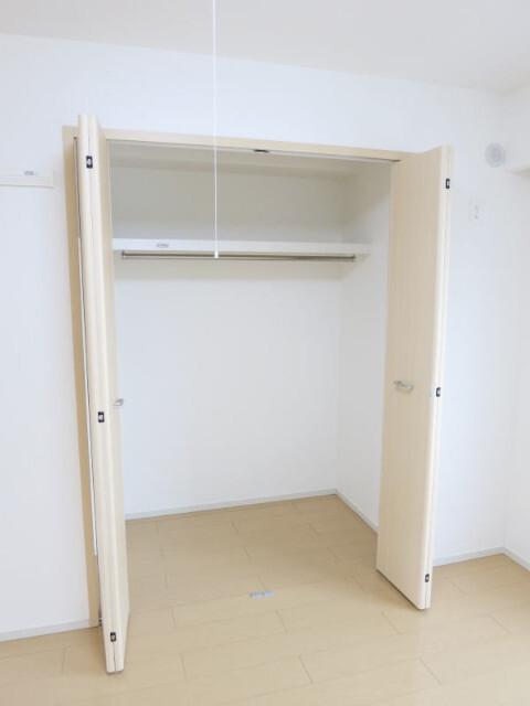ファインヒル（301） 収納