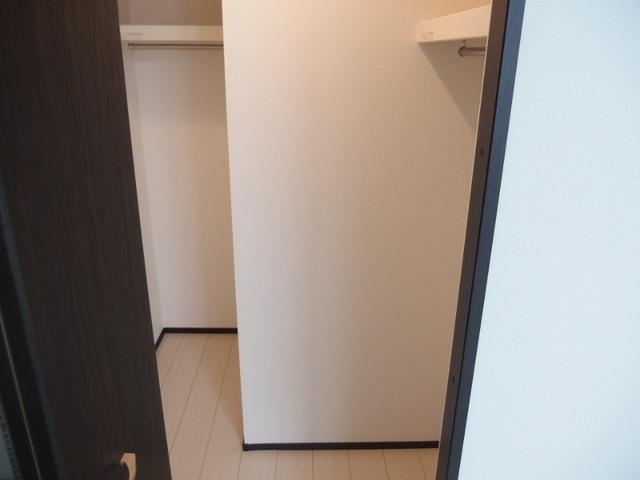 MC Village(エムシービラージュ)B棟（102） 収納