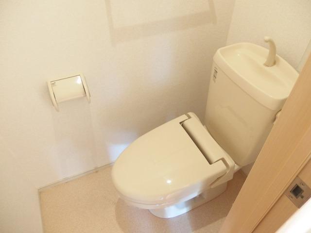ヴァーサ大和（101） トイレ