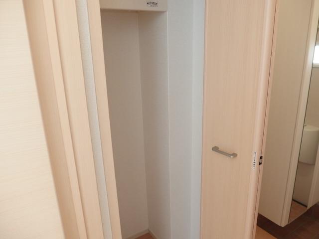ヴァーサ大和（101） 収納