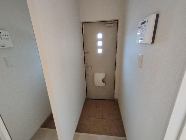 クルール大門（101） 玄関