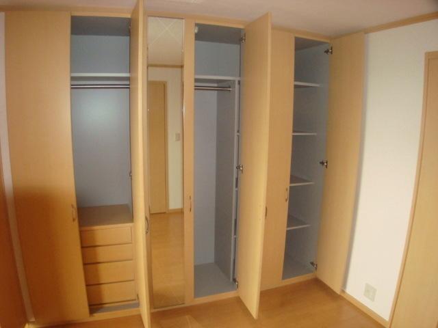 グランチェスタＢ（302） 収納