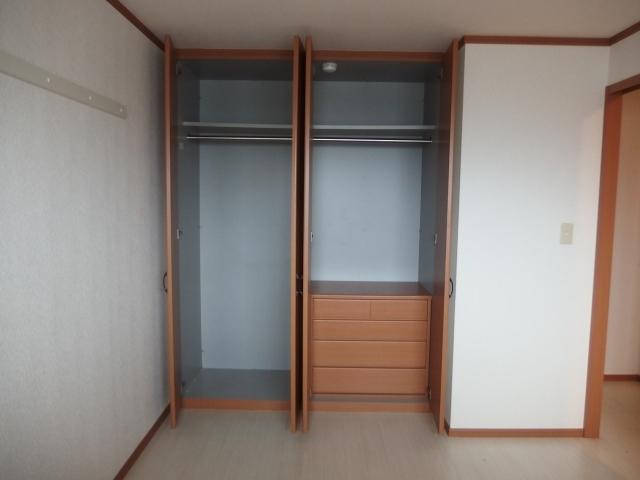 グランドパレス（303） 収納