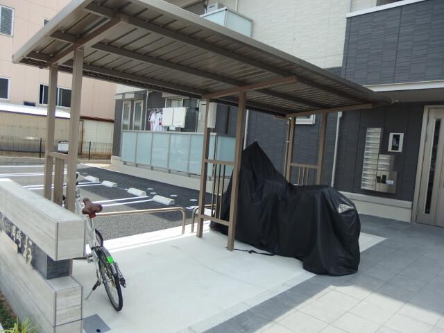 ロイヤル岡崎柱（101） 部屋画像
