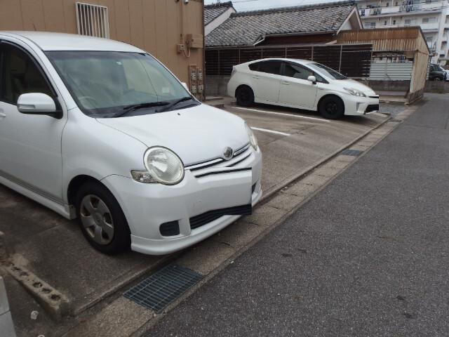 フェニックスＭＫ（202） 駐車場