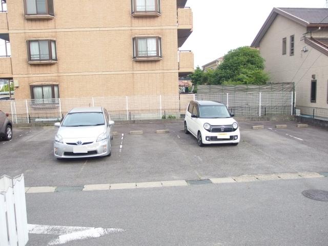 ナスキー21（202） 駐車場