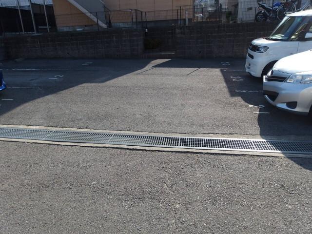 ニューシーズ福部池（201） 駐車場