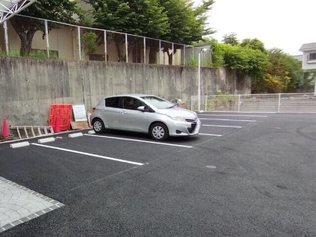 Shalom芦池（103） 駐車場