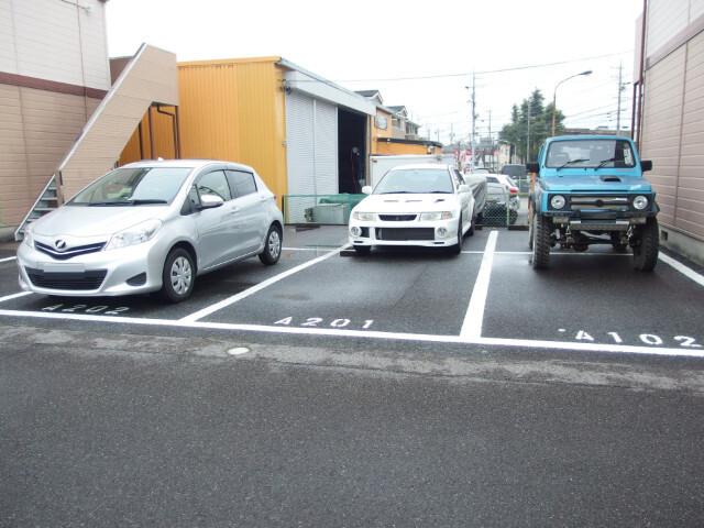グランパスＡ（北野）（102） 駐車場