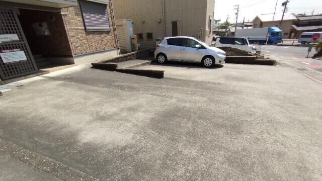 セジュール美川（102） 駐車場