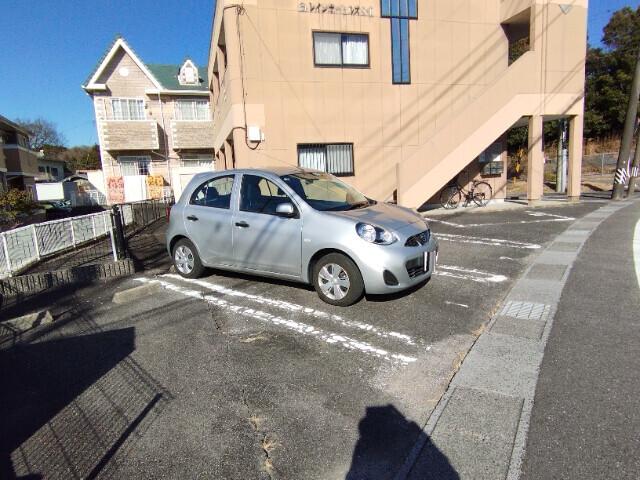 レインボーヒルズＳ’Ⅱ（102） 駐車場