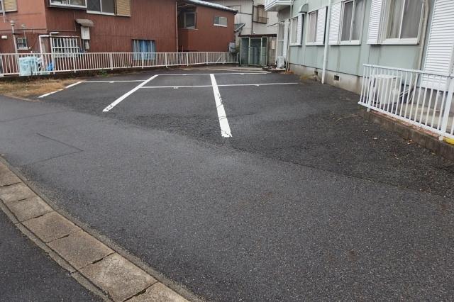 チアフルＫ（102） 駐車場