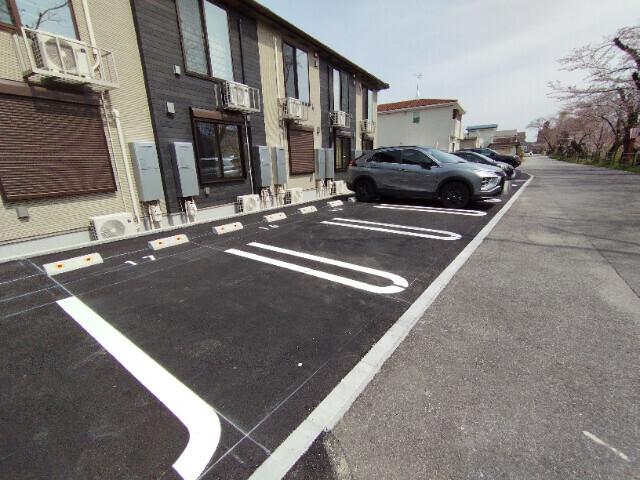 リバーサイドＫ−１（103） 駐車場