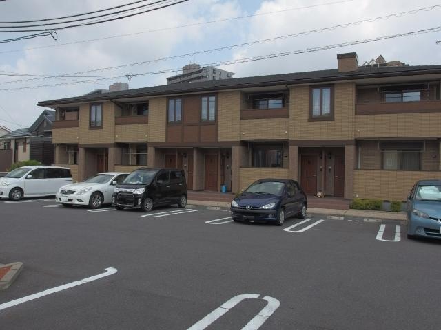 イリスＢ（203） 外観