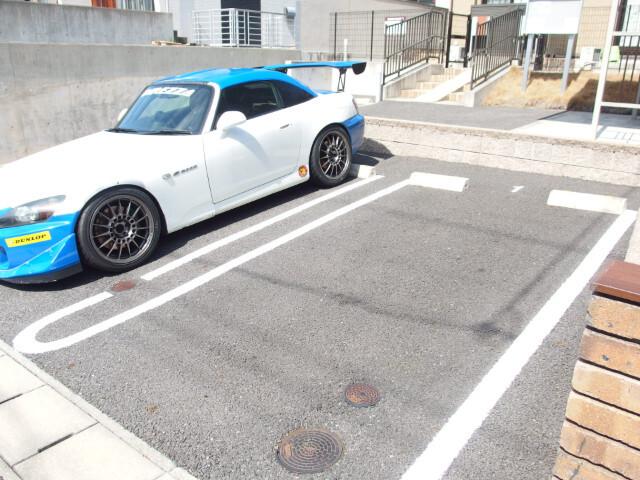 エトワール・クレール　エトワール（101） 駐車場