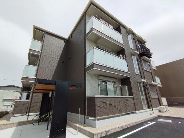 Eau Claire（オークレール）（102） 外観