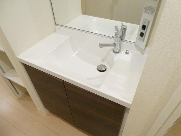 EAST6.F棟 部屋画像