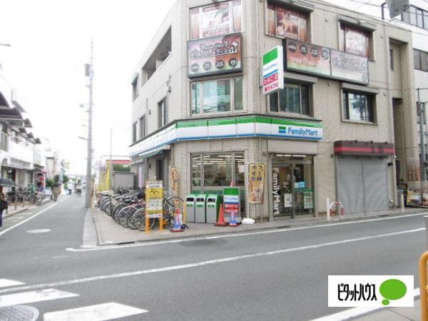 ファミリーマート保谷駅南口店：170m