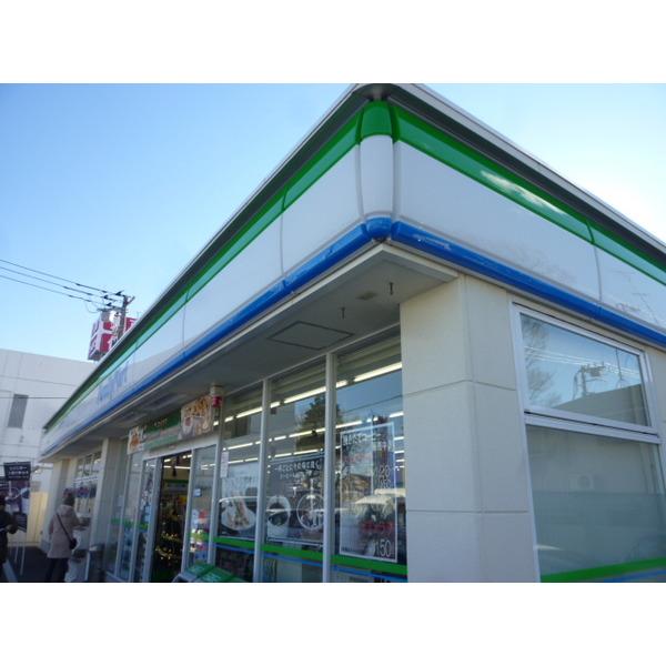 ファミリーマート山光保谷泉町店：328m