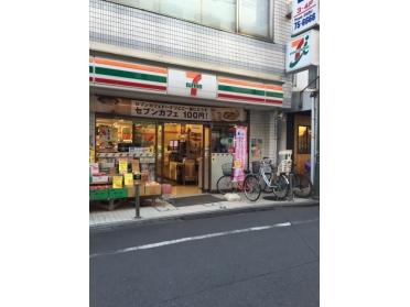 セブンイレブン東久留米駅北口店：212m