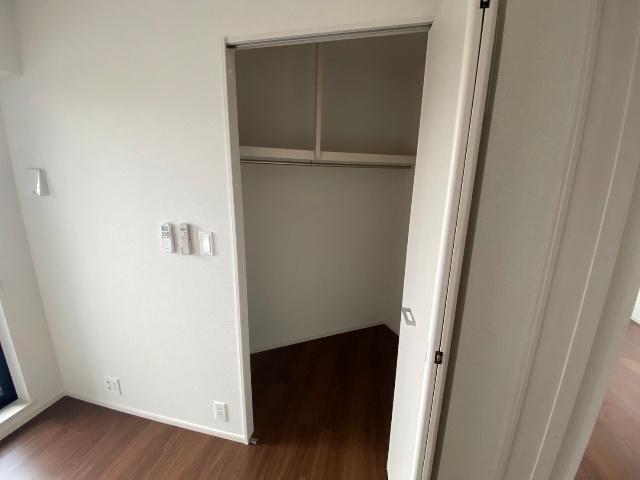 Eastview Palace(イーストビューパレス) 部屋画像