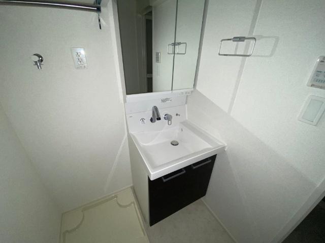 Eastview Palace(イーストビューパレス) 部屋画像