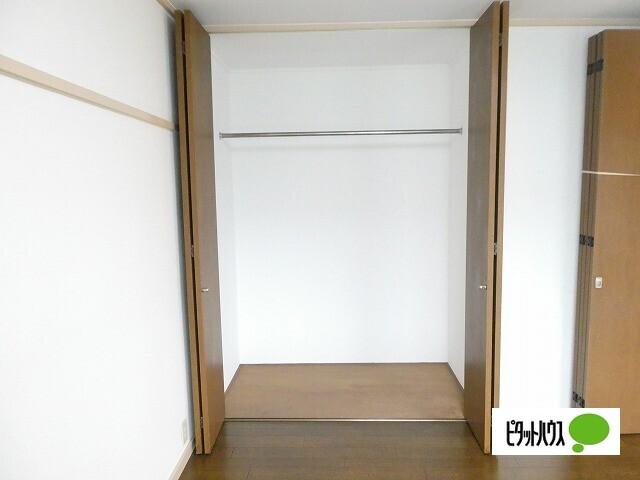 アイフィールド大泉A棟 部屋画像