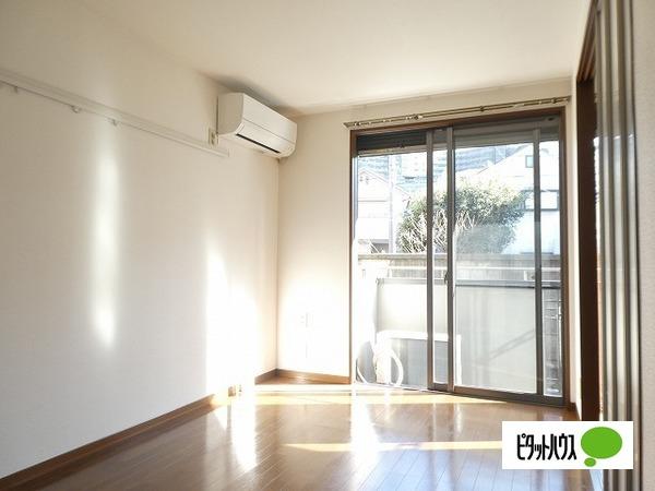 ヴェルドミール 部屋画像