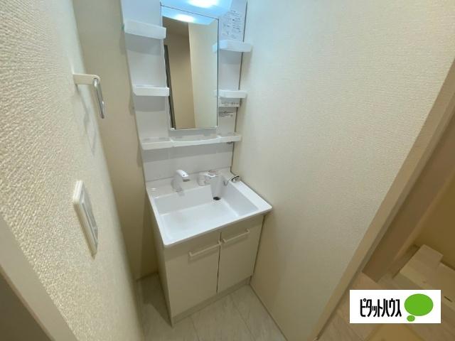 リーブルファイン練馬西大泉 洗面