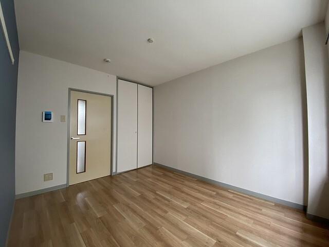 伏見昭栄ハイツ 部屋画像