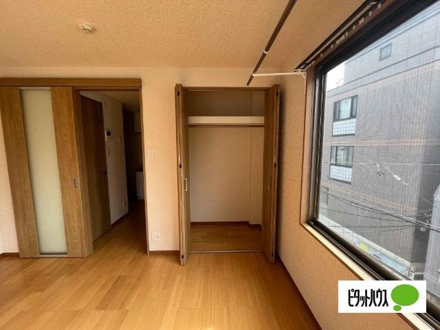 フラワーマンション 収納