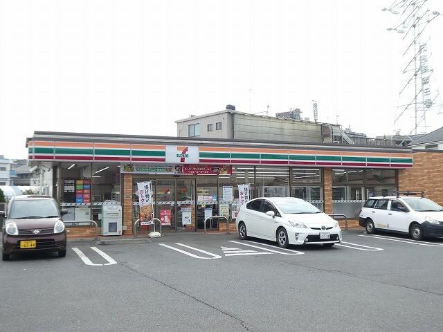 セブンイレブン練馬南大泉5丁目店：180m