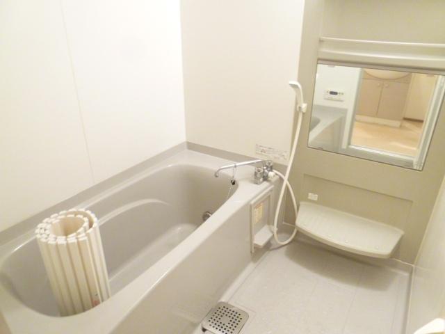 トリアード（302） 部屋画像