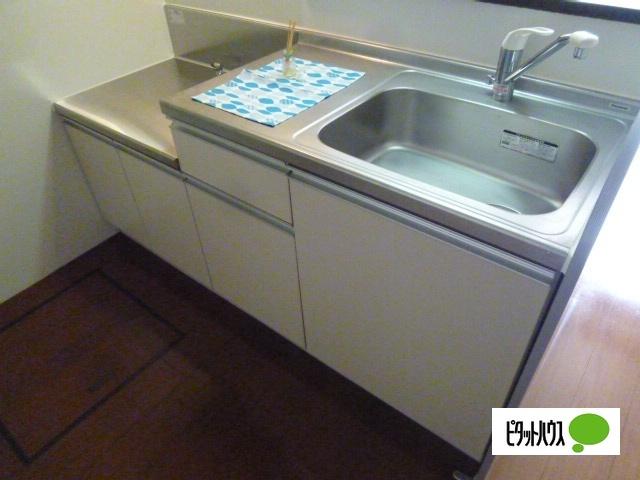 タウンハウス豊栄（102） 部屋画像