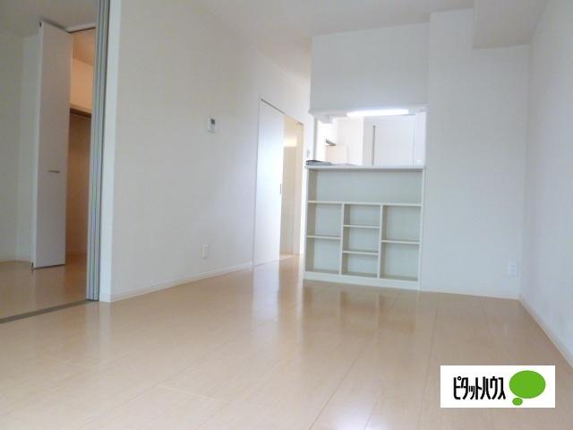 バラディー伏見（102） 部屋画像