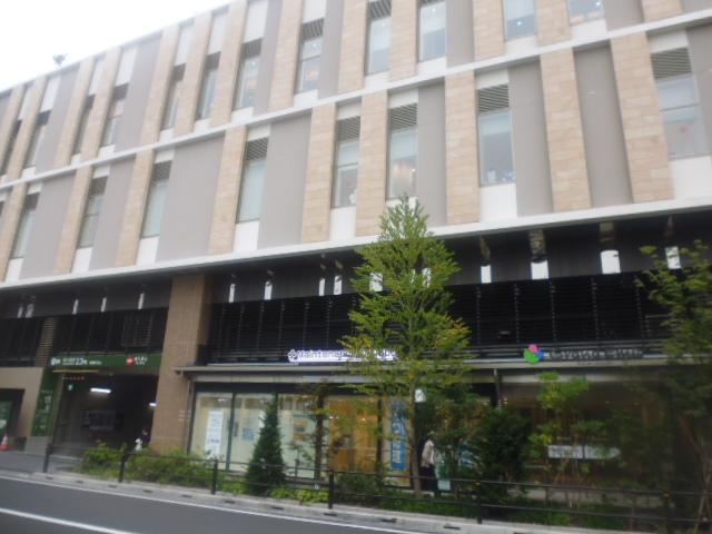 ハンズビーグランエミオ大泉学園店：1041m