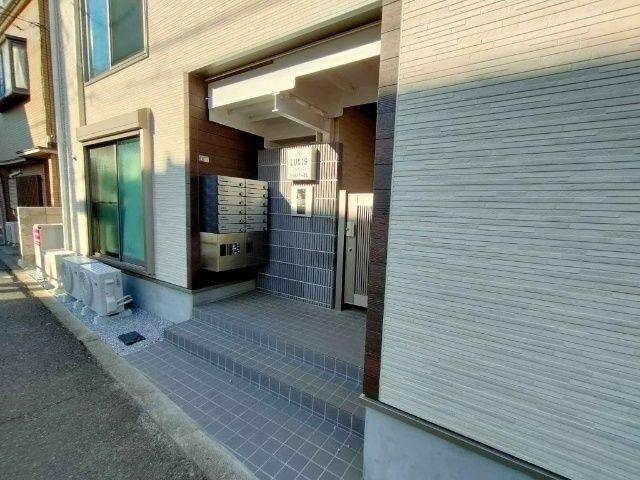 LUXISひばりヶ丘 エントランス