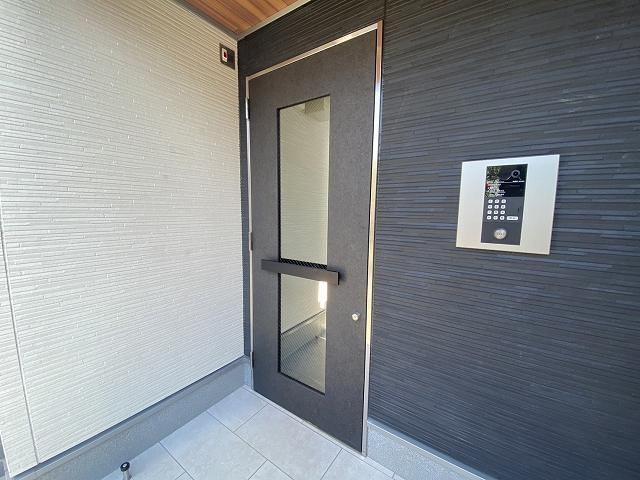 CASA M エントランス