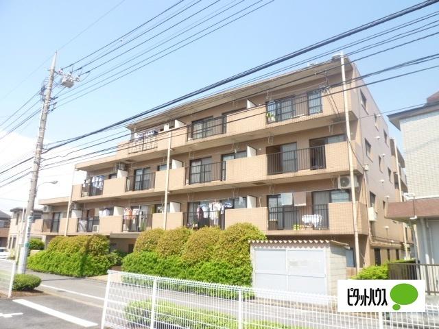 ファミーユ柳沢 外観