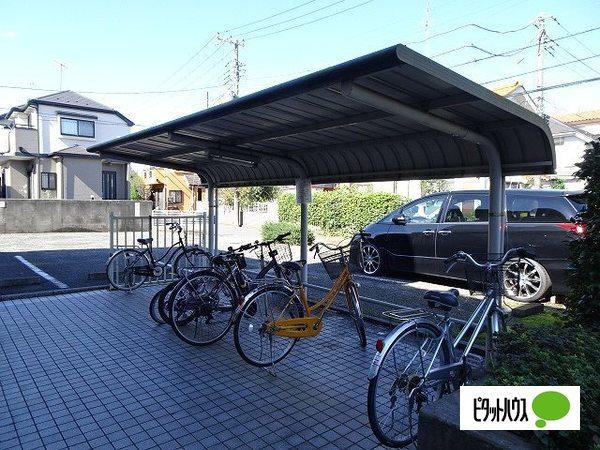 グランデール 駐車場