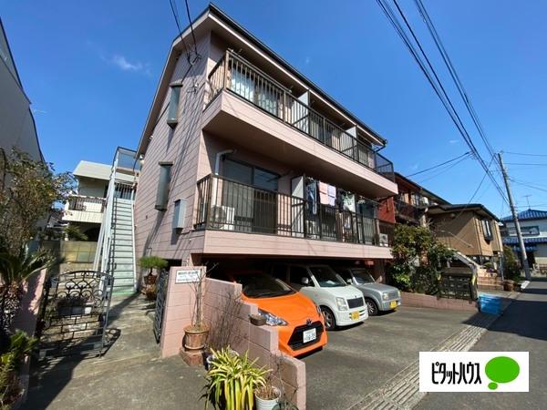 前面道路も広々