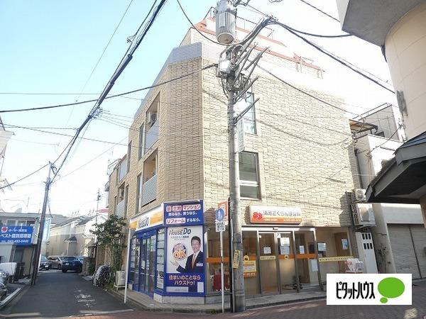 重厚感のある建物