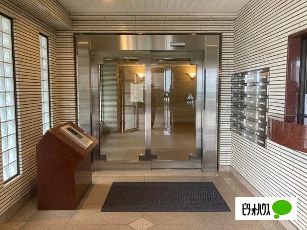 ヴィルヌーブ石神井公園 エントランス